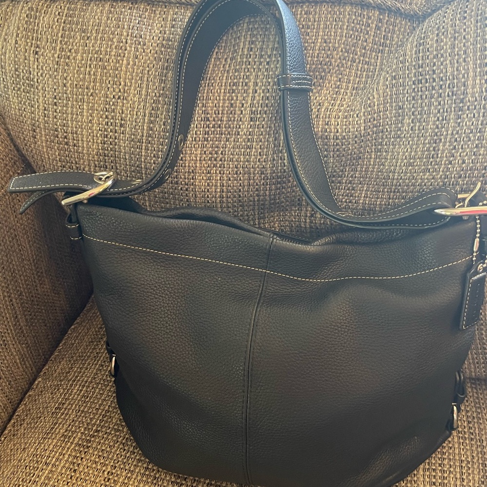 Coach Black Leather Shoulder Bag